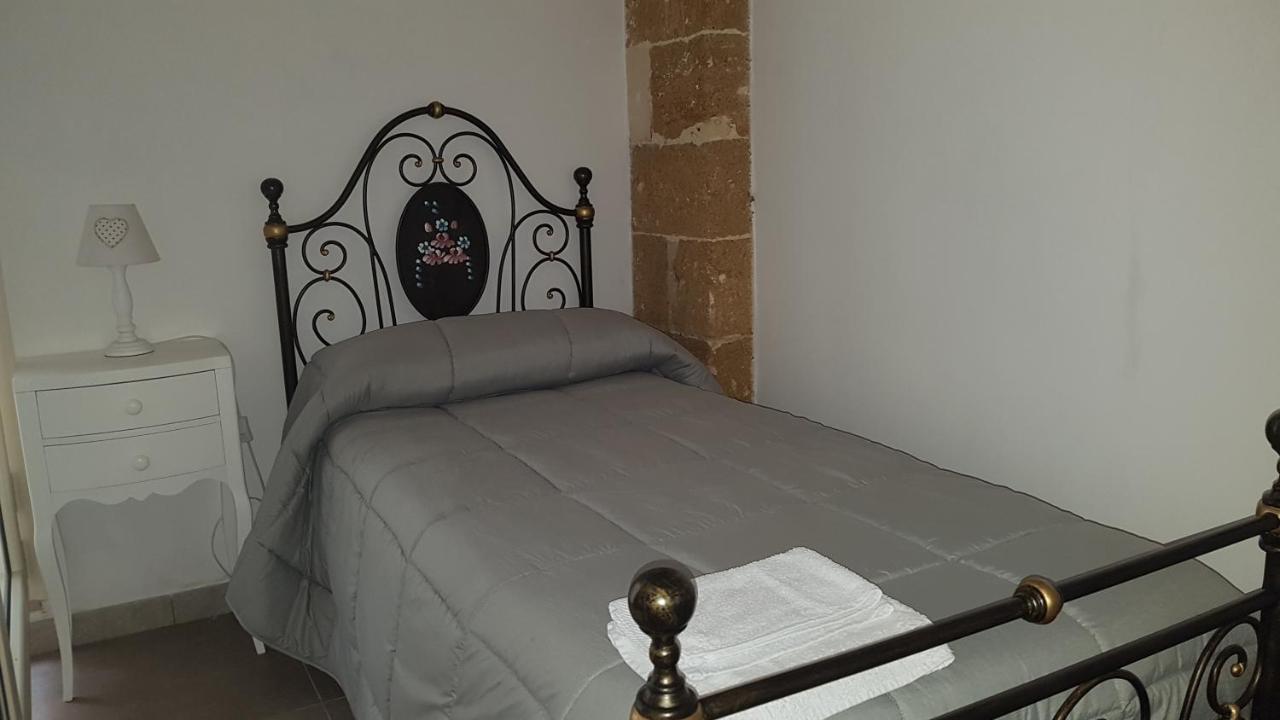 Borgo Sofia Bed And Breakfast เมซานเย ภายนอก รูปภาพ